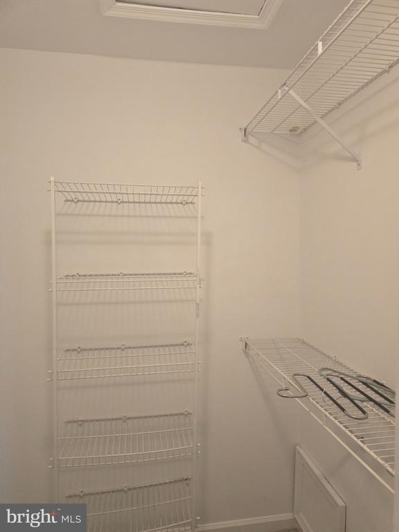 9605 Lake Pointe Court - Photo 6