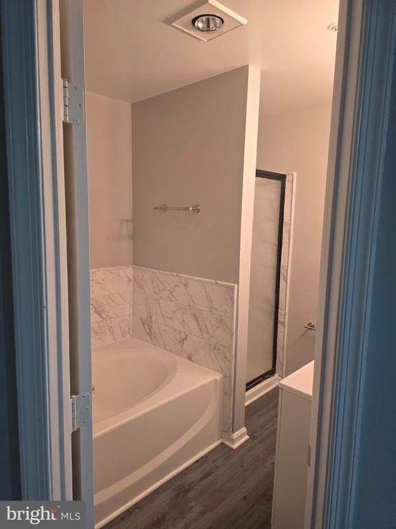 9605 Lake Pointe Court - Photo 7