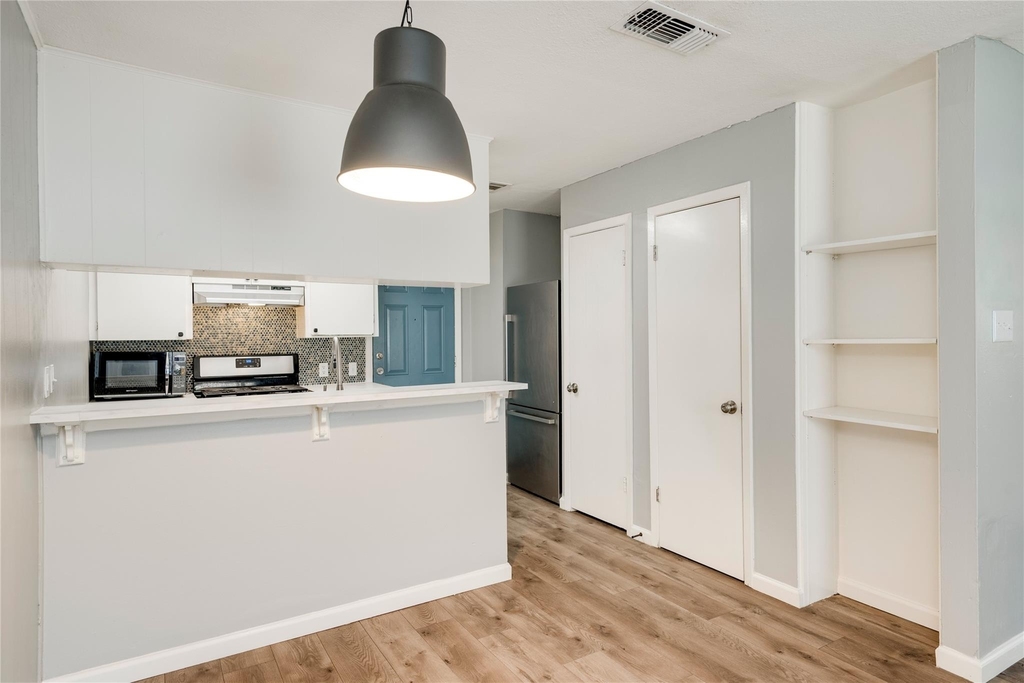 838 N Meadows Dr - Photo 8