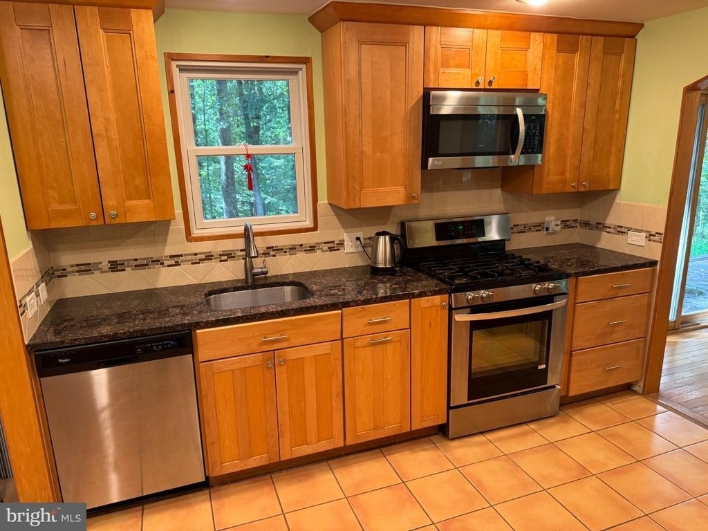 11717 Happy Choice Lane - Photo 4