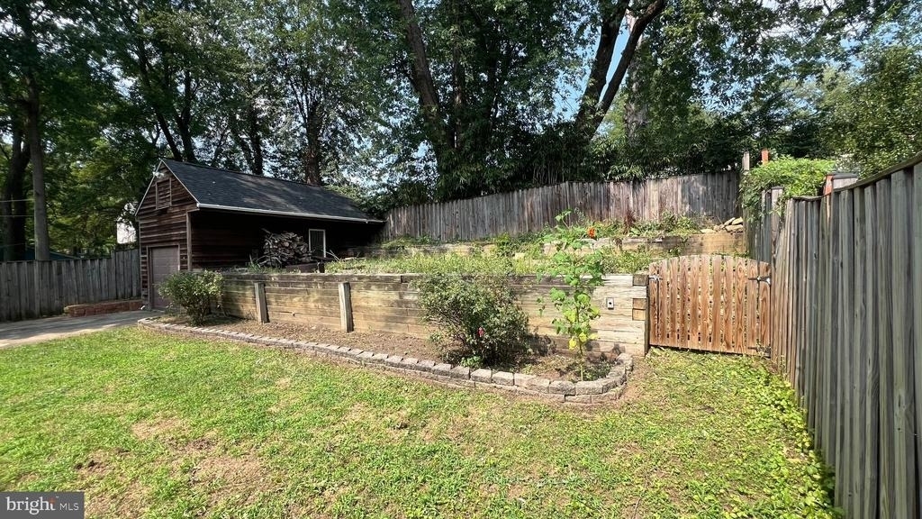 12907 Dean Road - Photo 36