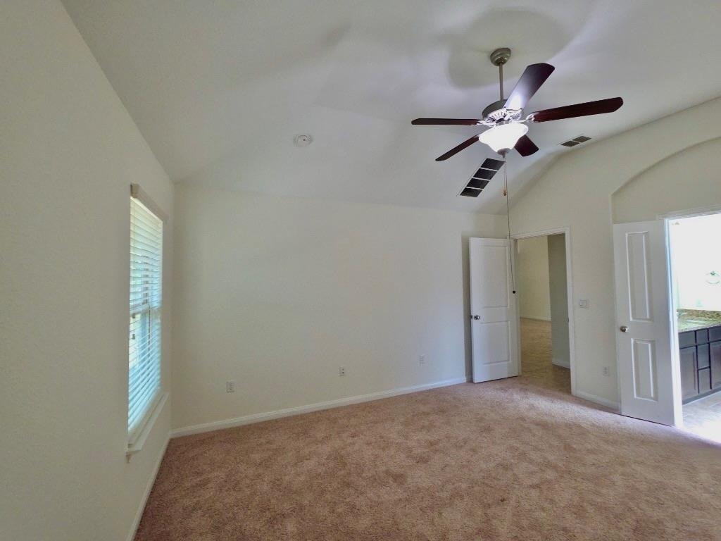 615 Linares Ln - Photo 11