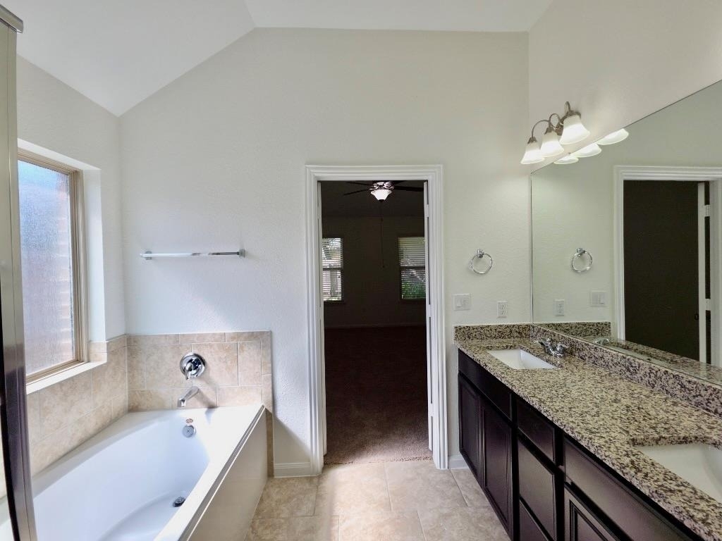615 Linares Ln - Photo 13