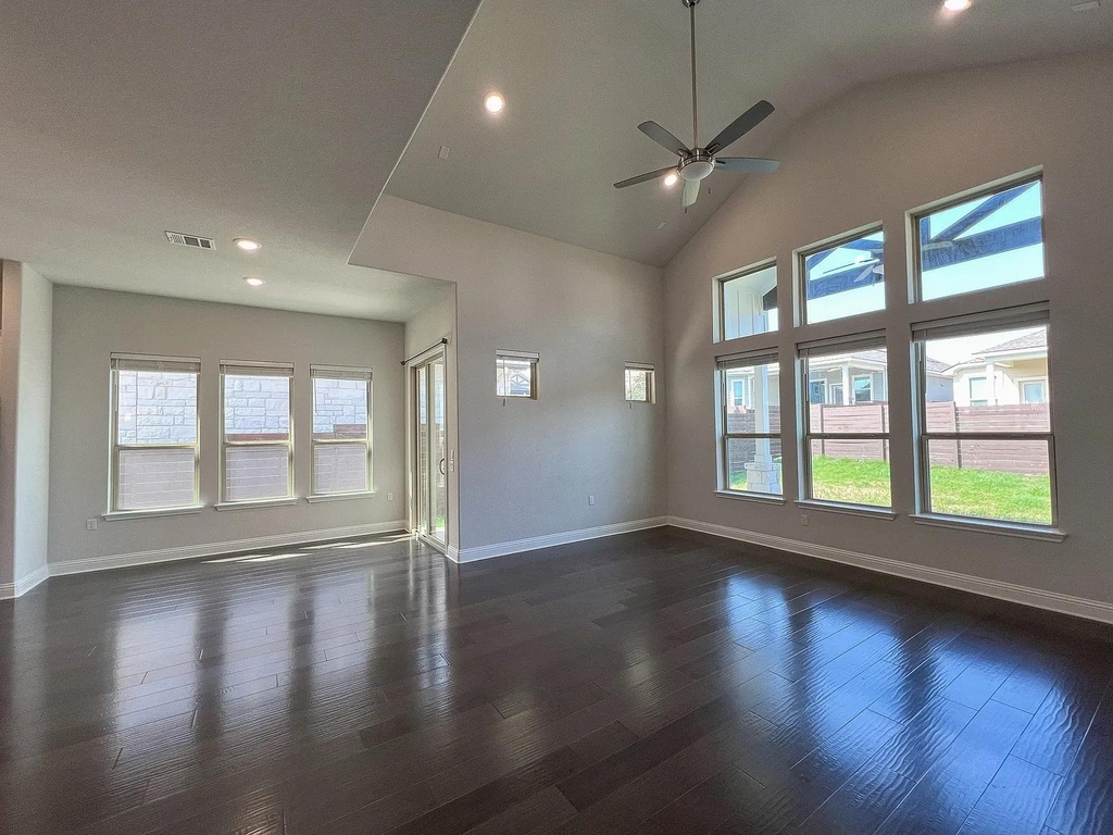 7212 Jument Dr - Photo 7