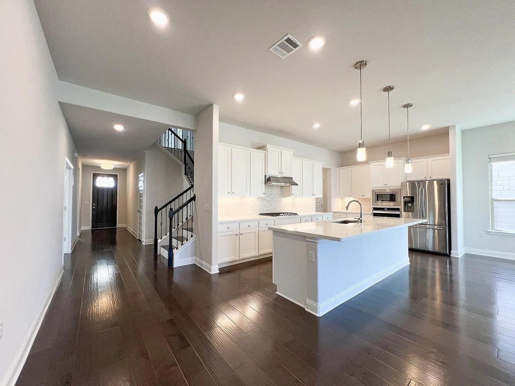 7212 Jument Dr - Photo 4