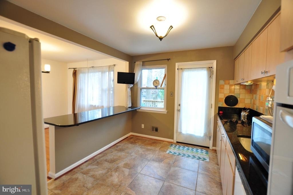 6400 Westland Road - Photo 8