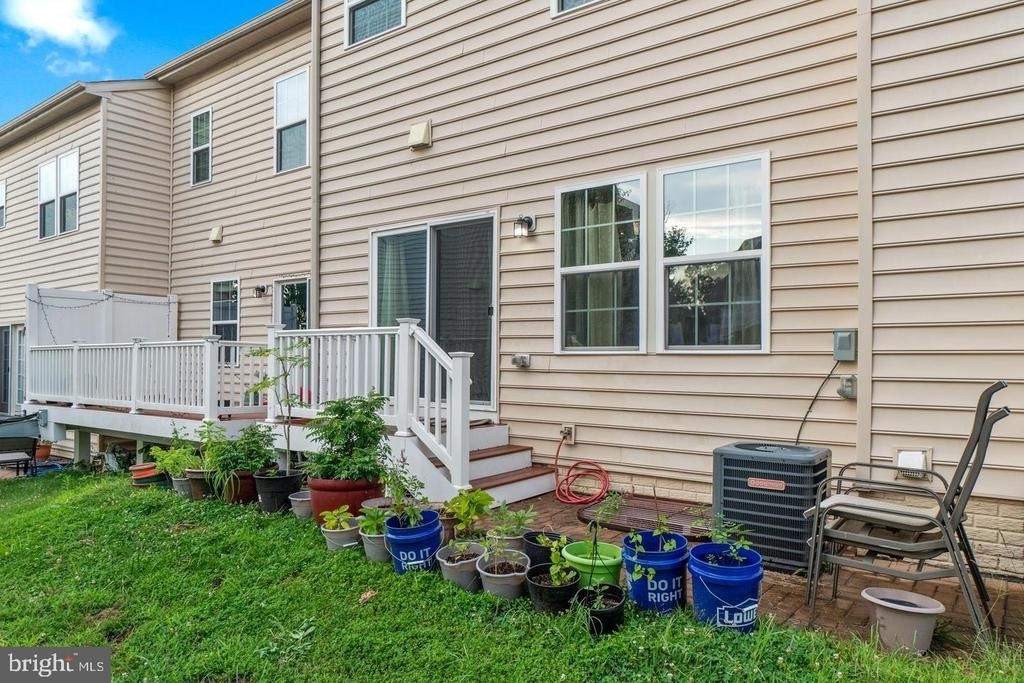 8056 Locust Mill Street - Photo 17