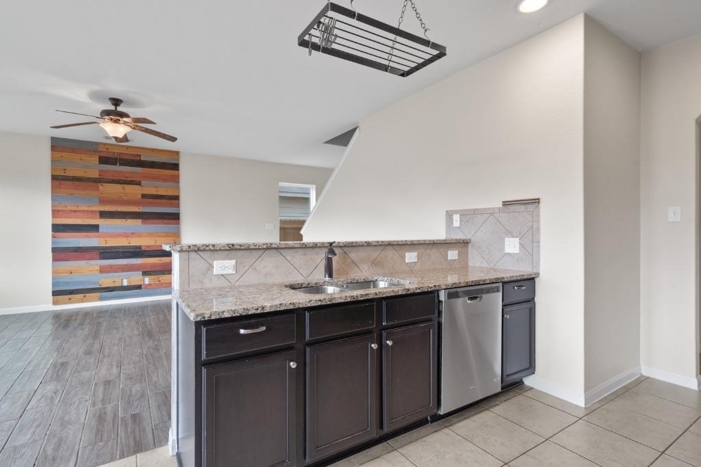 1445 Treeta Trl - Photo 10
