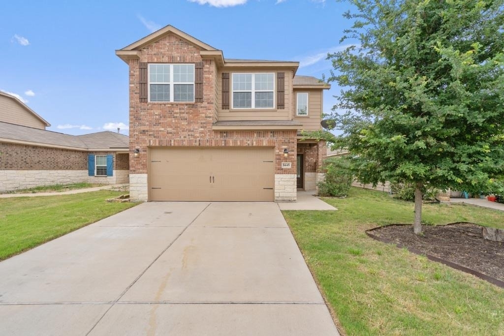 1445 Treeta Trl - Photo 1