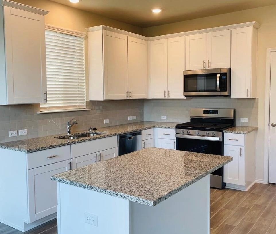 10208 Buckskin Horse Way - Photo 2