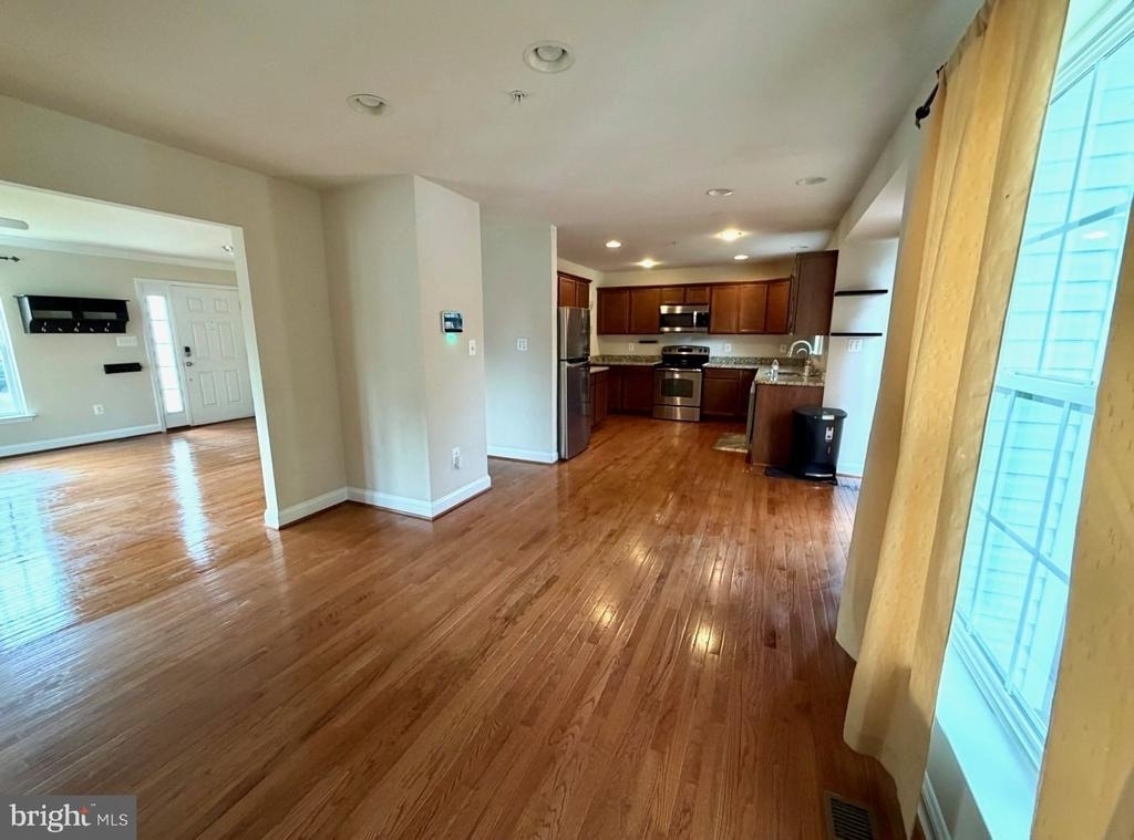 9303 Old Scaggsville Road - Photo 4