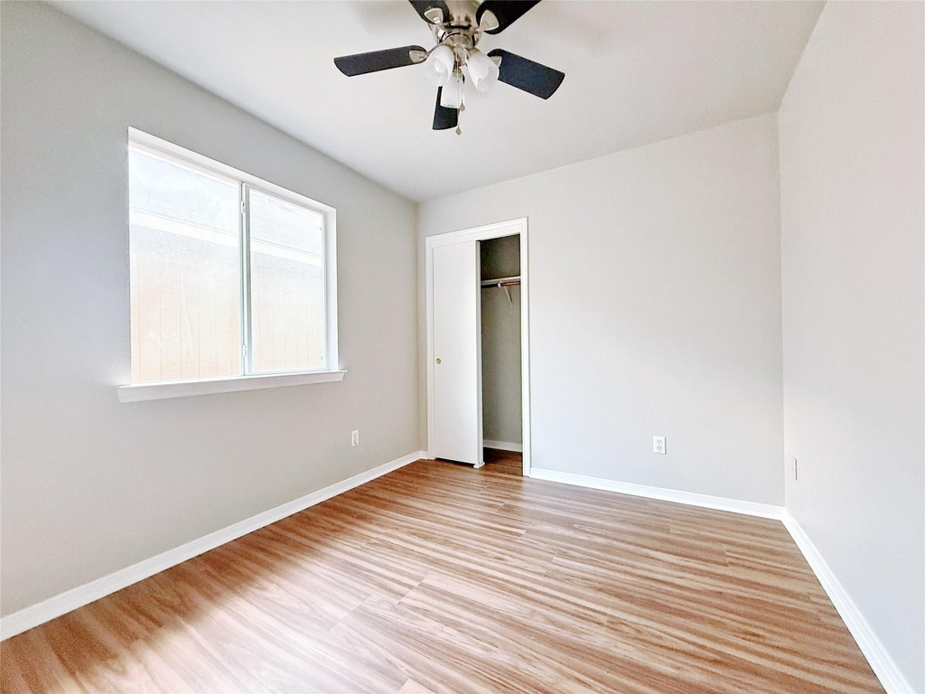 1581 Parkfield Cir - Photo 12