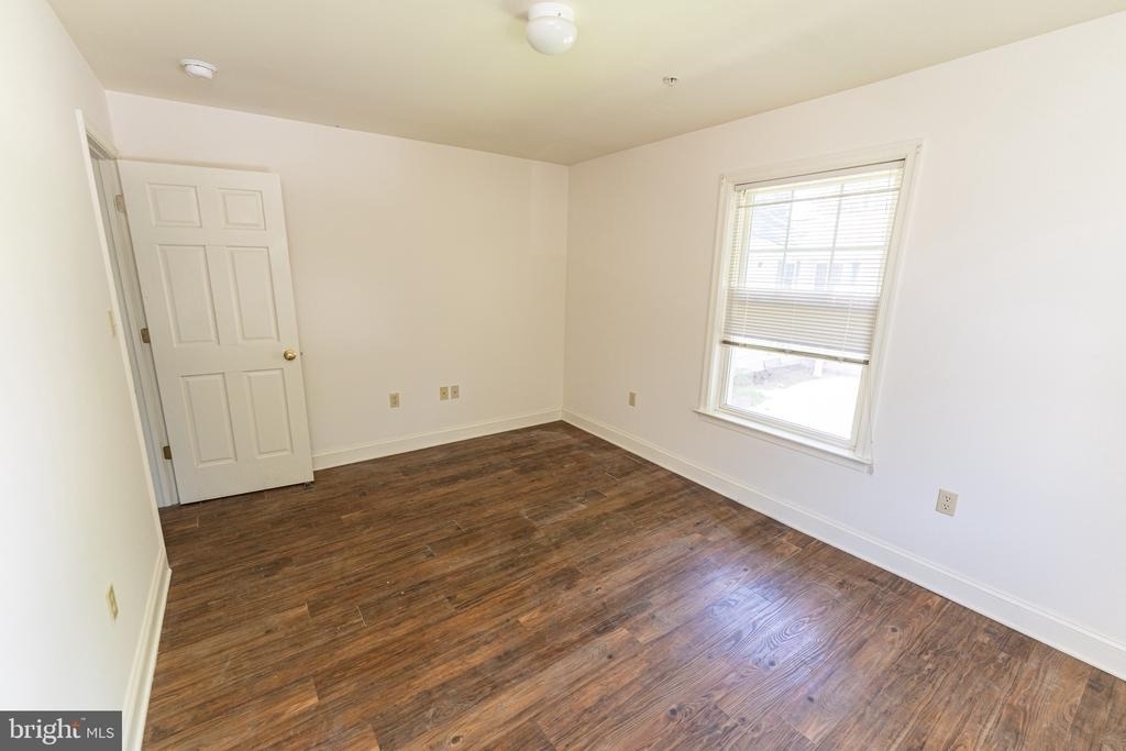 800 Travers Street - Photo 23