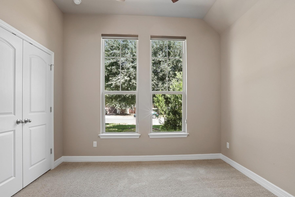 1700 Snyder Trl - Photo 14