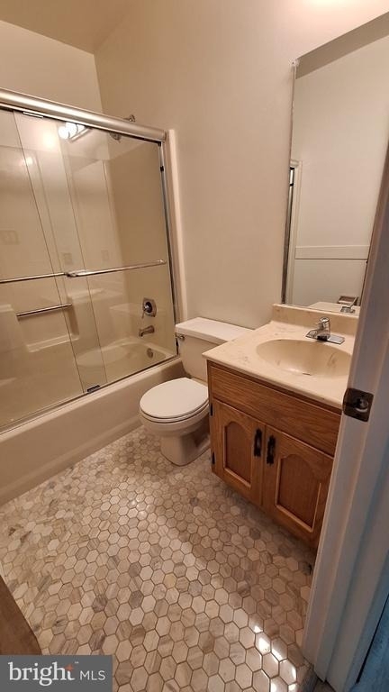 7108 Glen Albin Road - Photo 6