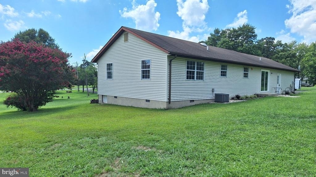 7108 Glen Albin Road - Photo 21