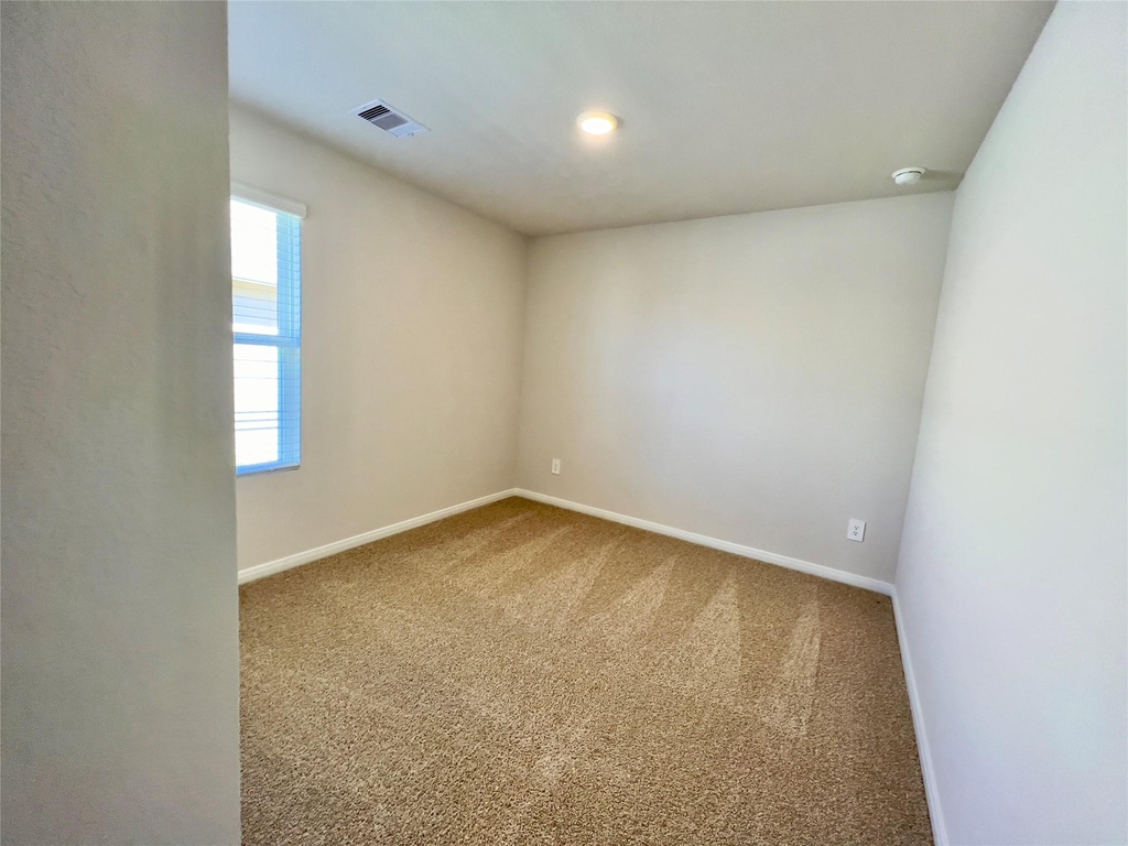 305 Darwin Pl - Photo 12