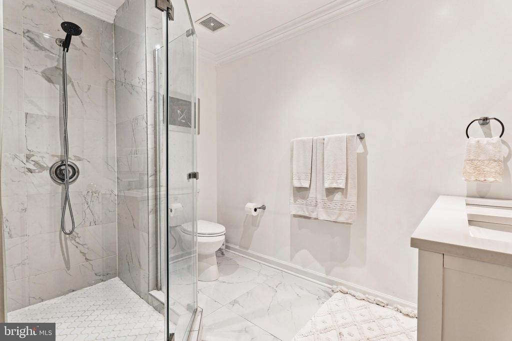 25 Highfield Court - Photo 10