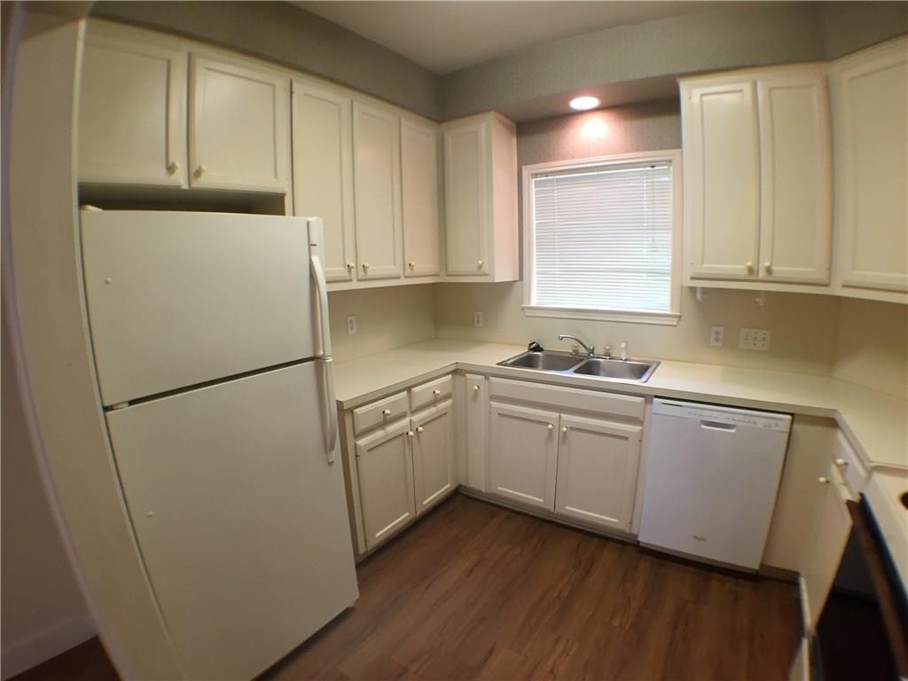 2100 San Gabriel St St - Photo 5