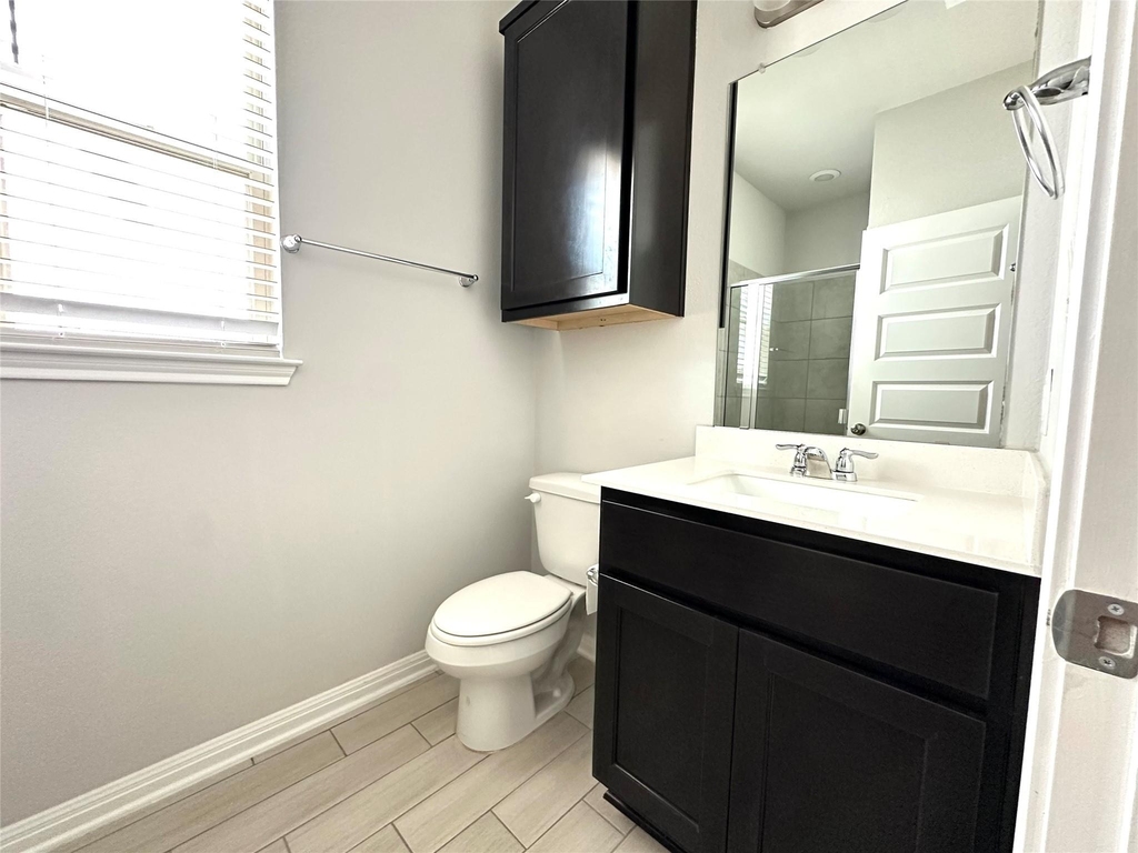 2724 Stone Branch Dr - Photo 8