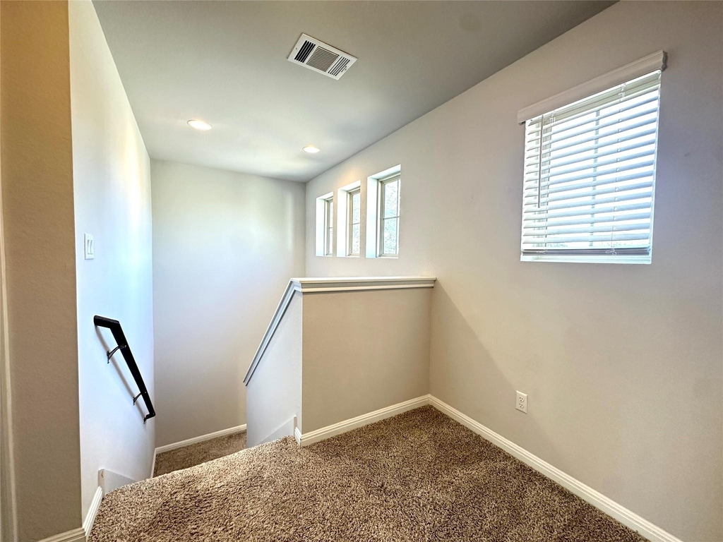 2724 Stone Branch Dr - Photo 13