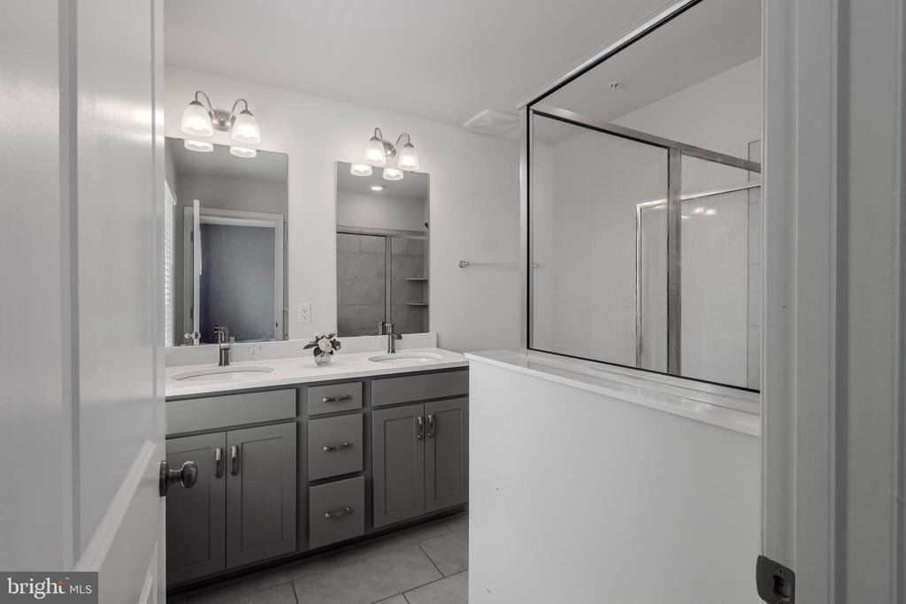 8372 Dieter Drive - Photo 38
