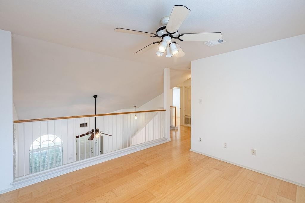 13505 Dulles Ave - Photo 14