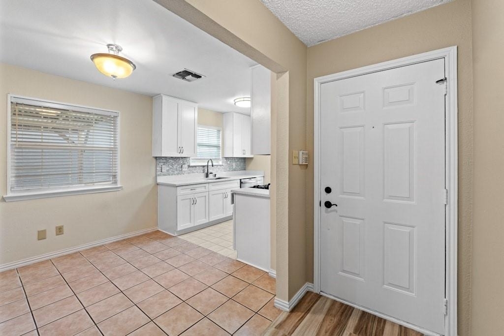 1809 Golden Pheasant Dr - Photo 2