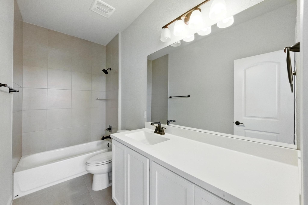 8007 Orizzonte St - Photo 22