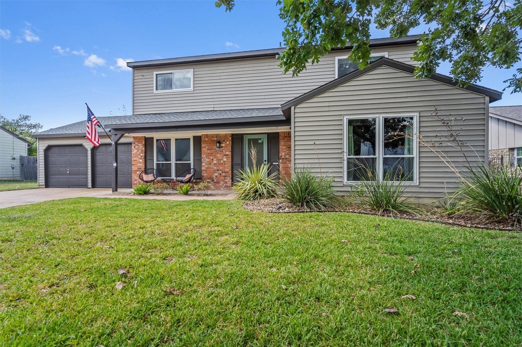 1602 Rock Creek Dr - Photo 1