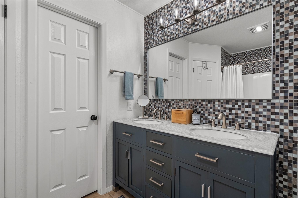 1602 Rock Creek Dr - Photo 22