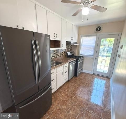 3158 Woodring Avenue - Photo 4