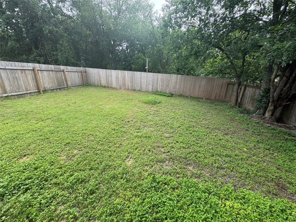 1906 Alex Ave - Photo 15
