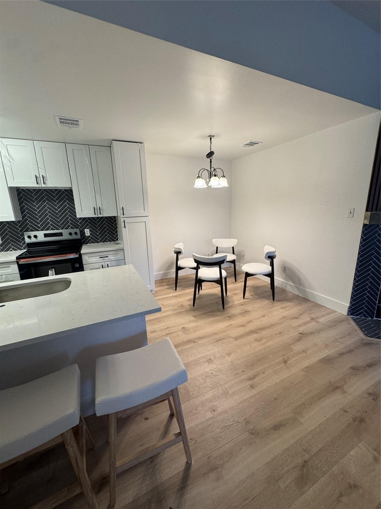 1906 Alex Ave - Photo 13