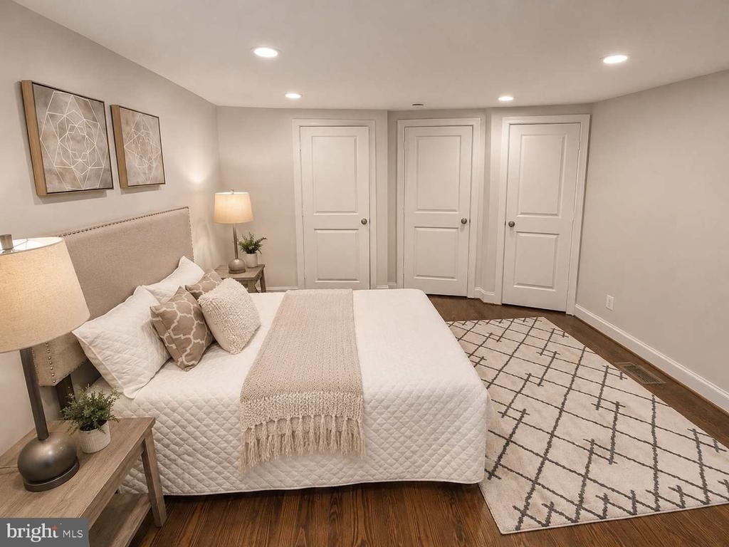 1832 Light Street - Photo 10