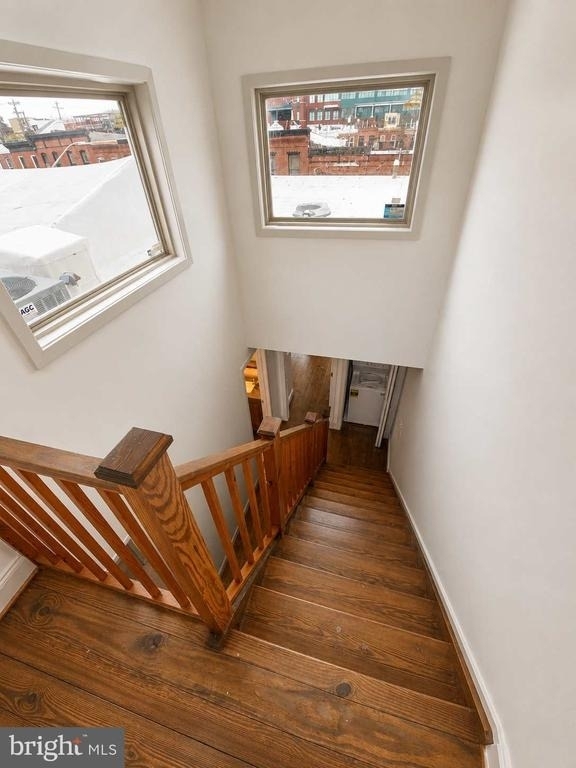 1832 Light Street - Photo 22