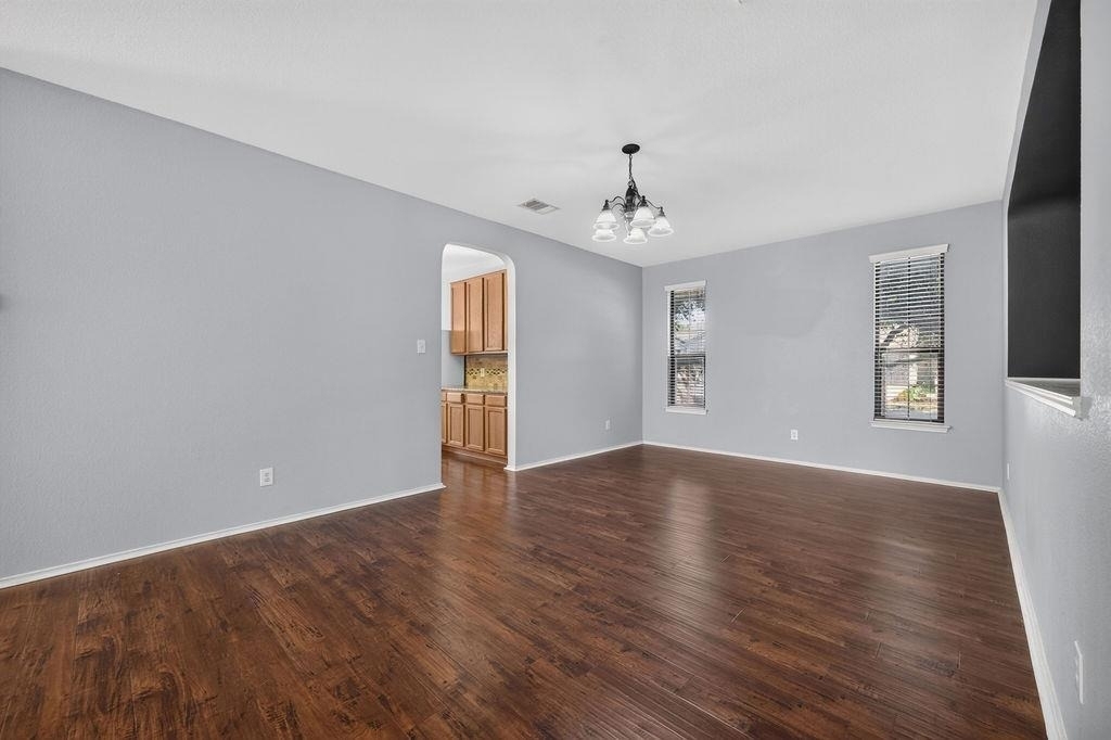 2200 Ezra Ct - Photo 12