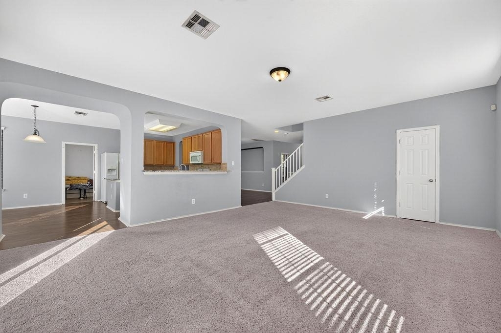 2200 Ezra Ct - Photo 16