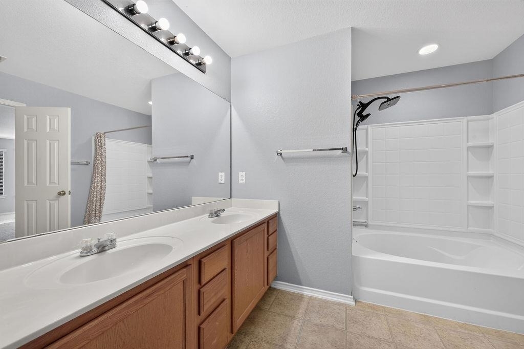 2200 Ezra Ct - Photo 21