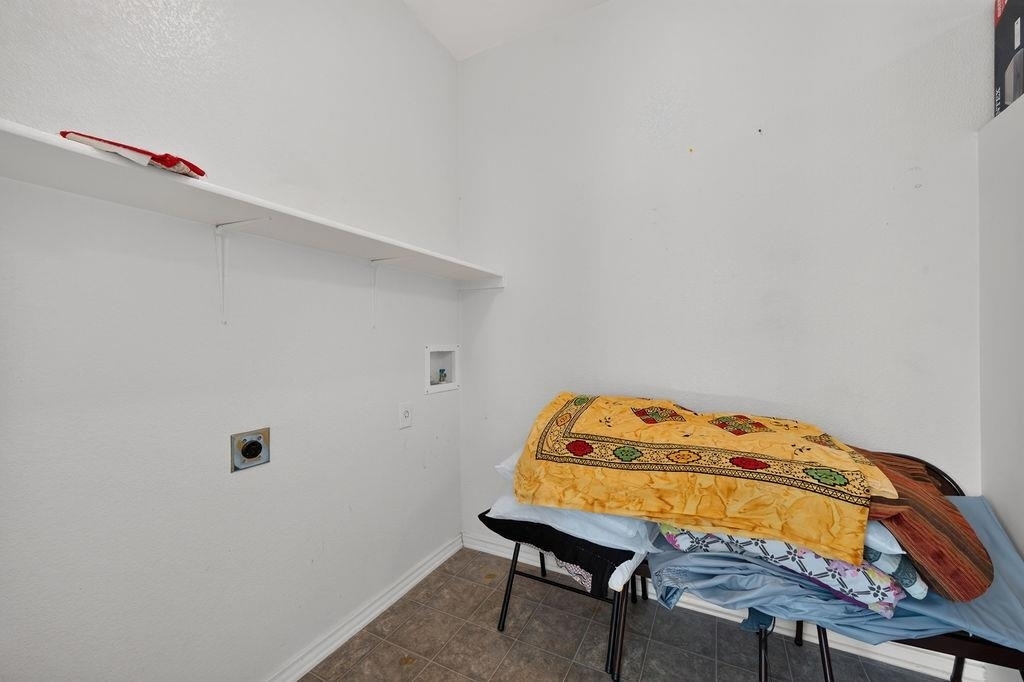 2200 Ezra Ct - Photo 18