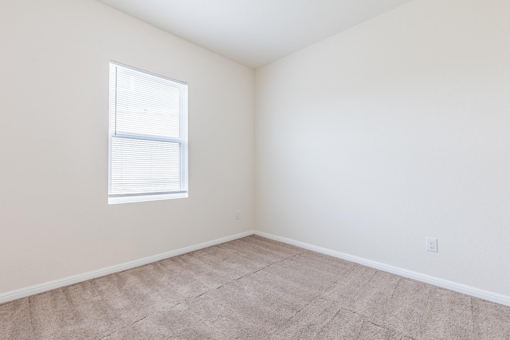 12601 Samuel Adams - Photo 11