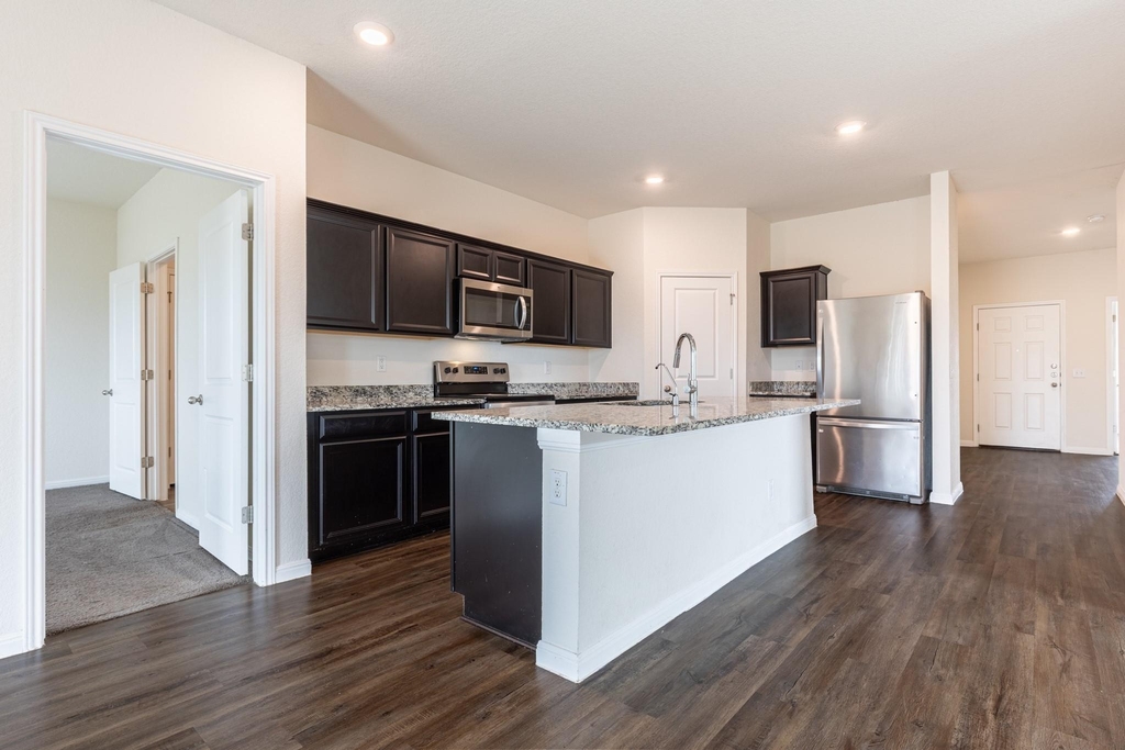 12601 Samuel Adams - Photo 14