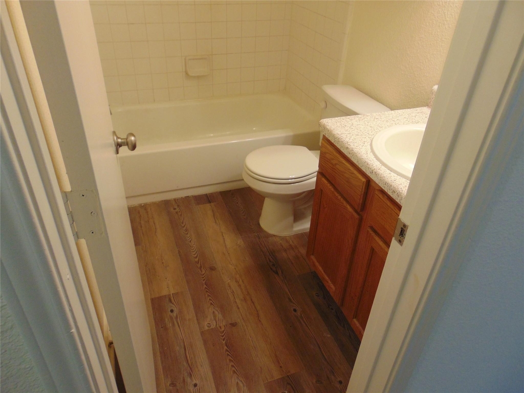 15209 Bullace St - Photo 7