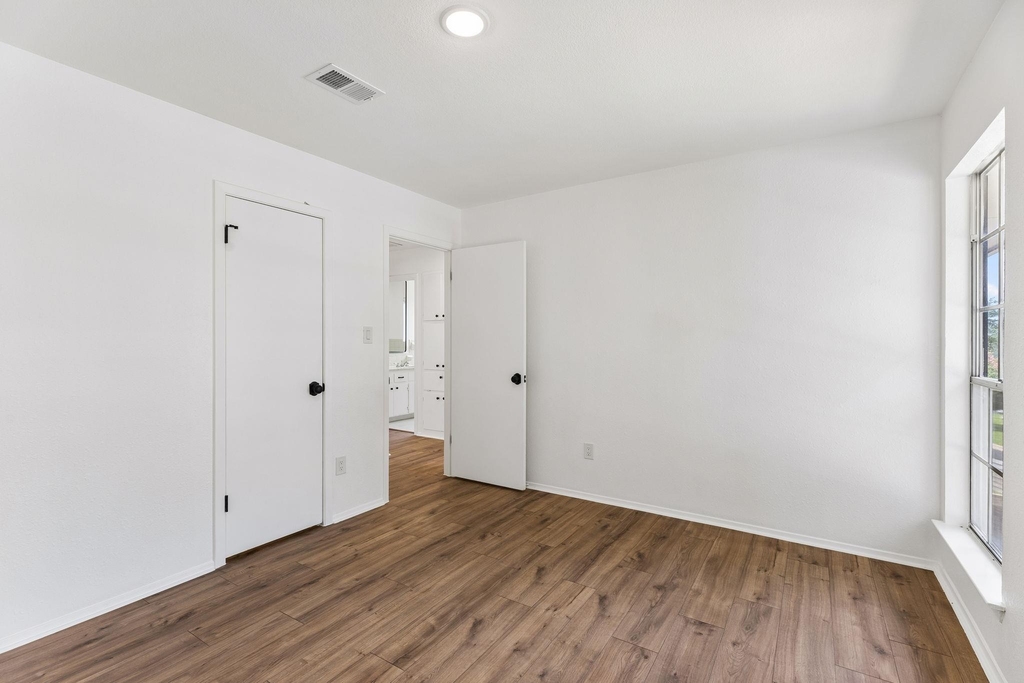 4303 Rimdale Dr - Photo 20