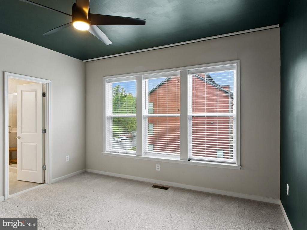 305 Backwater Way - Photo 16