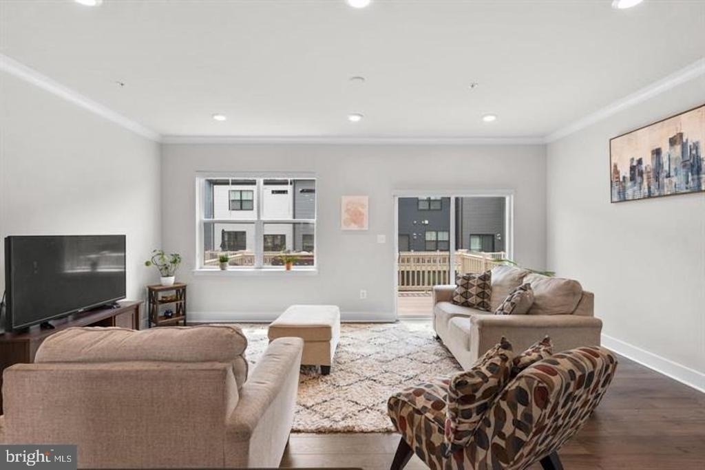 614 Chalcedony Lane - Photo 1