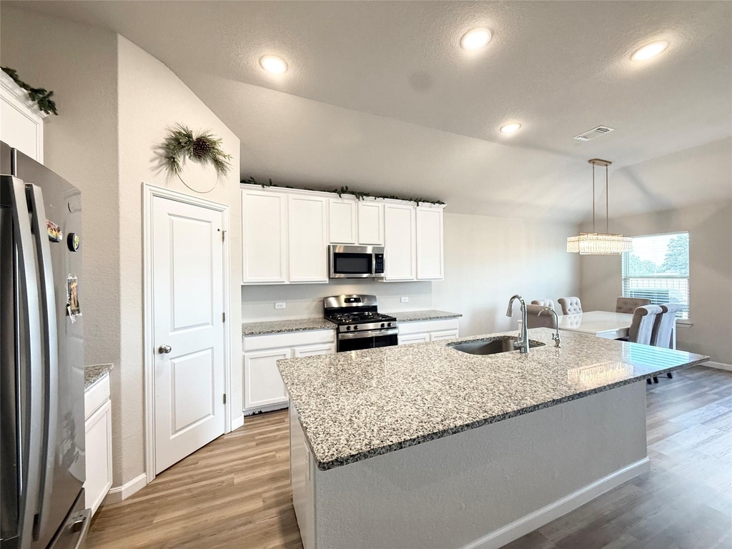 142 Periwinkle Ln - Photo 4
