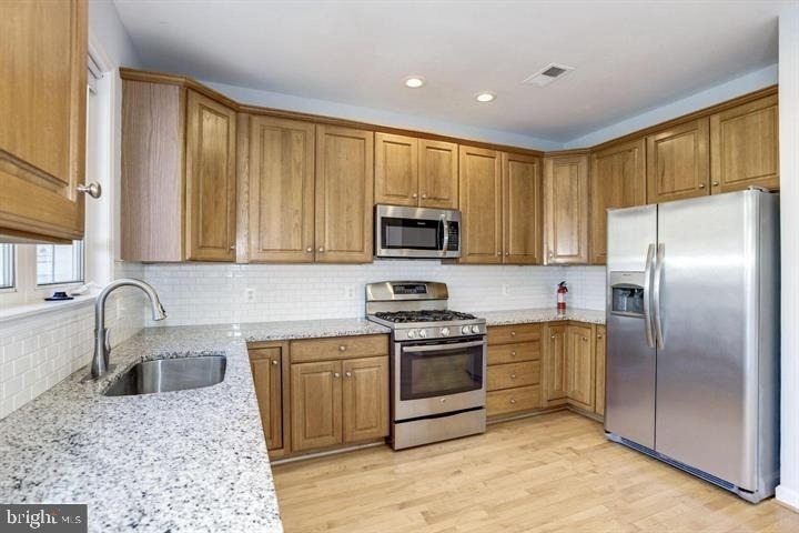 807 Capitol Square Place Sw - Photo 6
