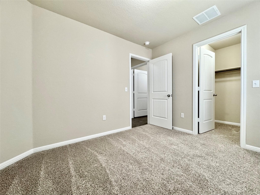 224 Yoakum St - Photo 26
