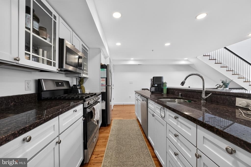 933 M Street Nw - Photo 8